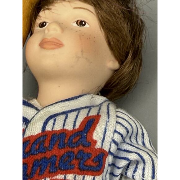 Vintage Baseball Player Doll Grand Slammers #5 Porcelain Figure w Bat Ball Hat - Picture 5 of 5